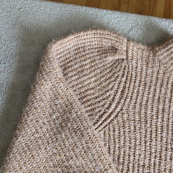 Vero Moda mock-neck puff sleeve knit sweater size large - Picture 6 of 13